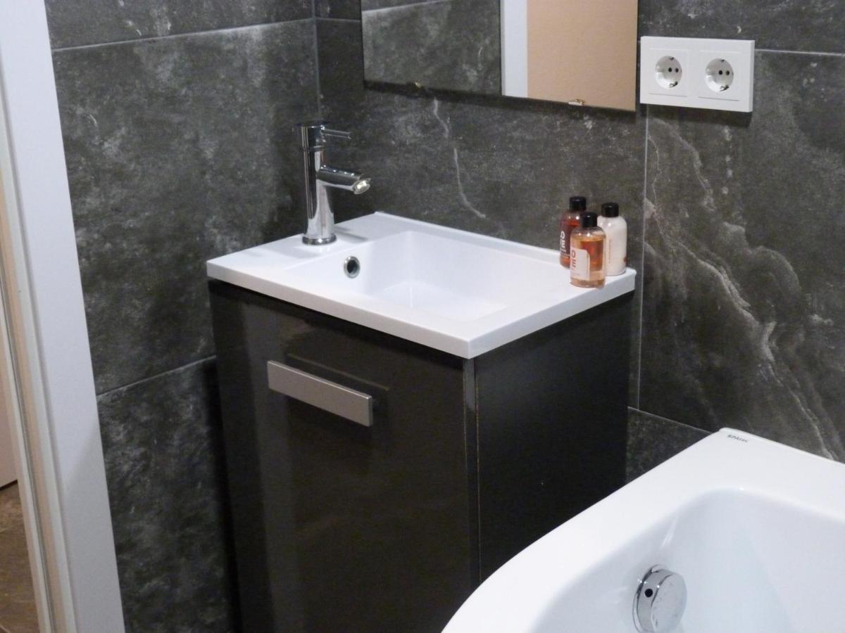 Cozy Rooms 45 Валенсия Екстериор снимка